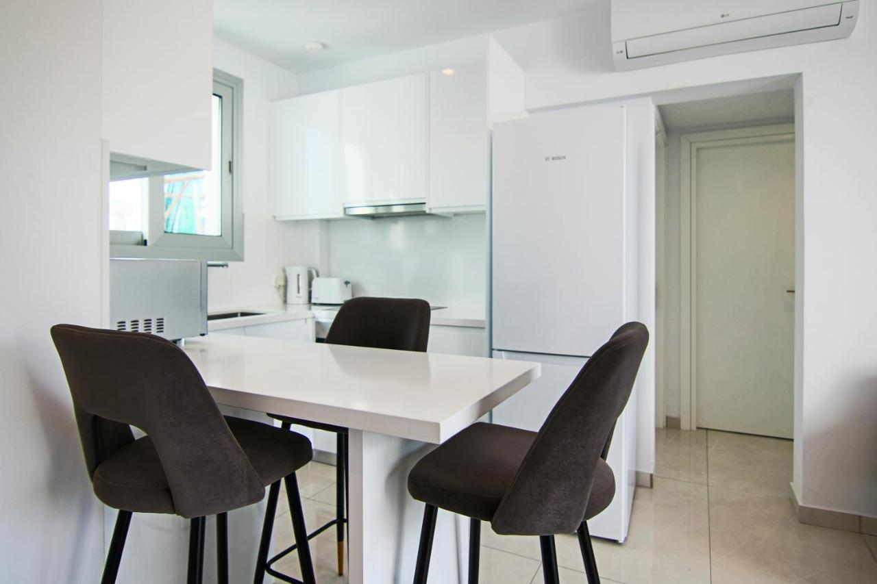 شقة Phaedrus Living - Seaside Executive Flat Harbour 208 بافوس المظهر الخارجي الصورة